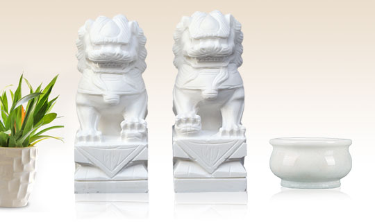 免费领取998元的墓地摆件