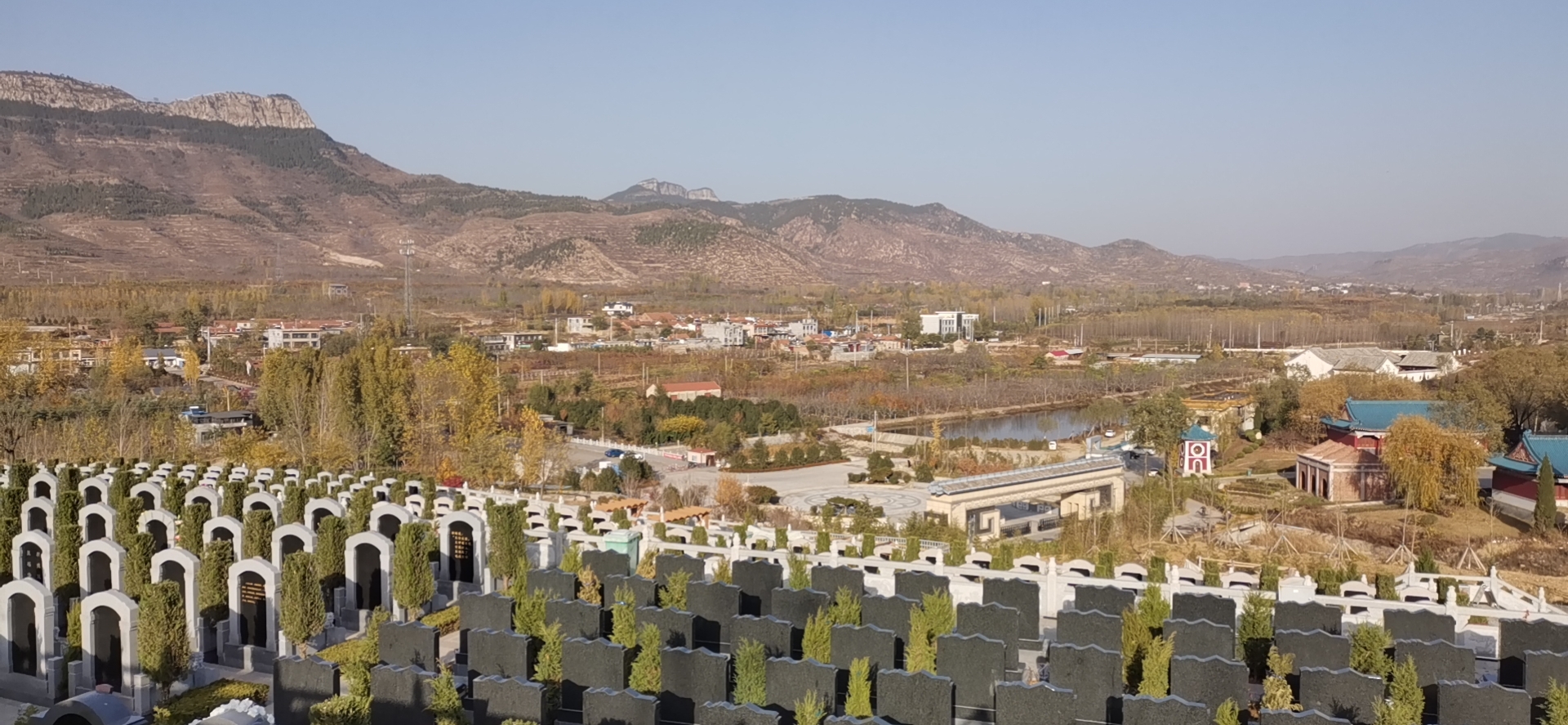 父母健在买墓地的讲究有哪些?