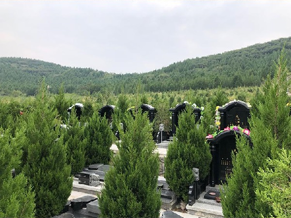 择日安葬的说法有哪些？