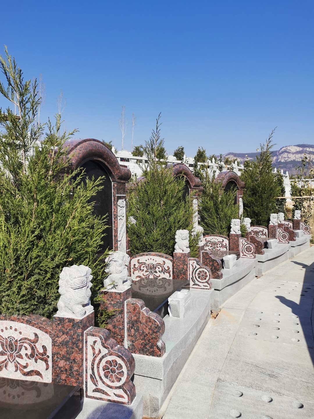 选择风水好的墓地