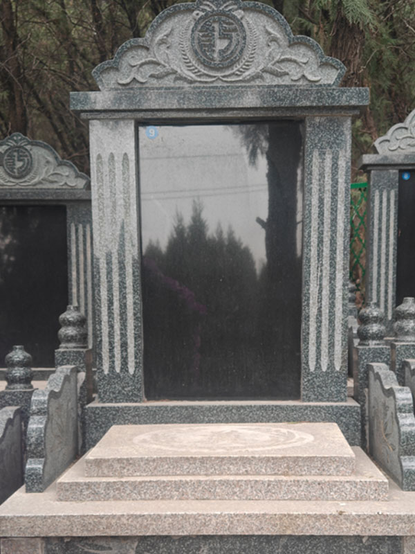 历城劳动人民安息园立碑 历城劳动人民安息园立碑