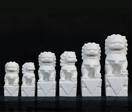 精雕汉白玉正脸石狮子