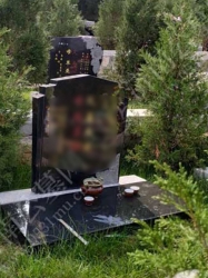 双峰山艺术立碑