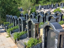 现代墓碑设计新意赏析