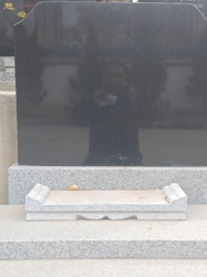 历城劳动人民安息园辰兴园B区立碑