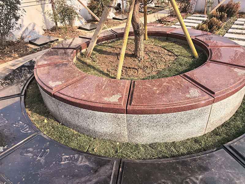 选择花葬或树葬的考虑因素