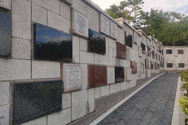 泰山长安人文纪念园壁葬 泰山长安人文纪念园壁葬