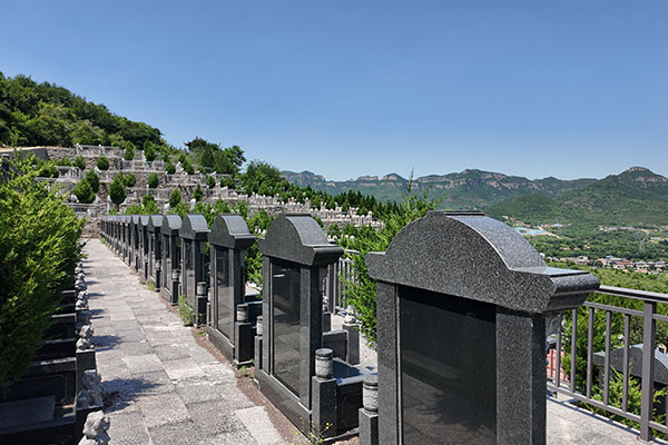青龙山公墓环境风水 青龙山公墓环境风水